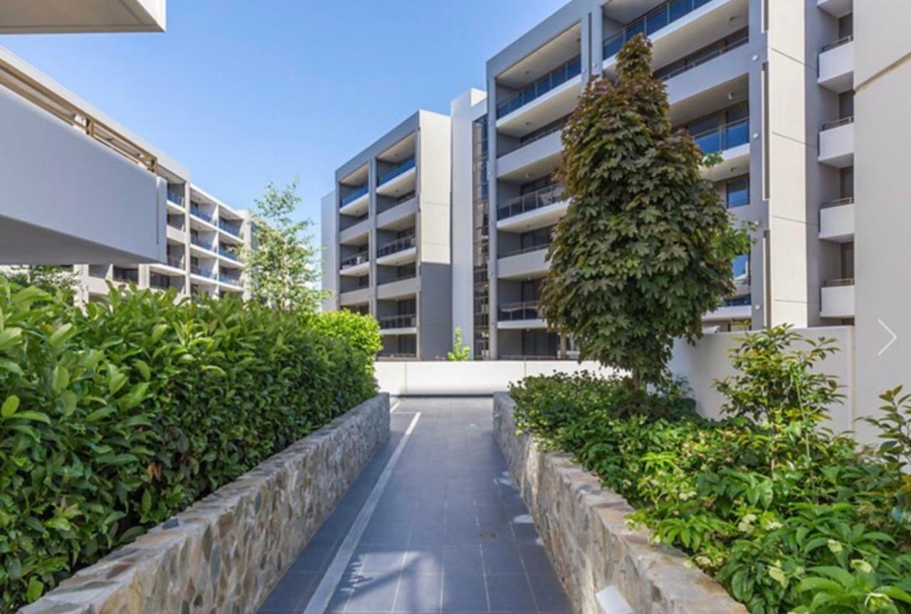 Governor Luxe 1 Bedroom Apartment In The Heart Of Barton Wifi Gym Wine Secure Parking Canberra Kingston Bagian luar foto